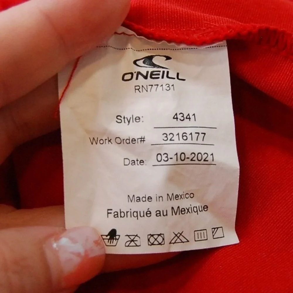 O'Neill Swim Shirt Youth‎ 14 Large 50+ Ultraviolet Protection Set of two tops